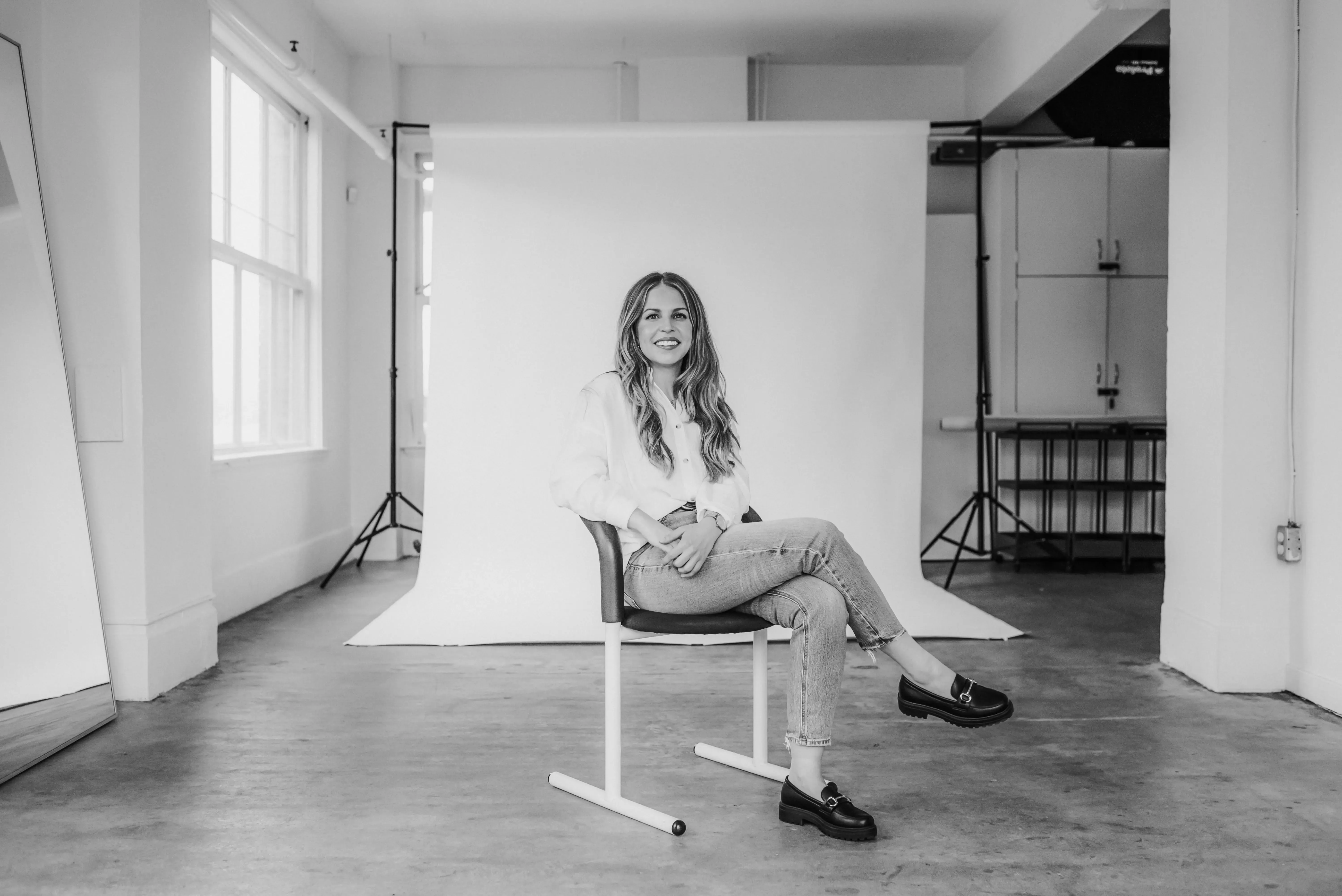 Lisa Hall Communications